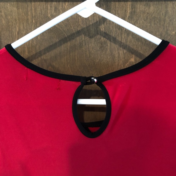 2 Red shirts are better than 1! This lots for you! - Picture 5 of 7